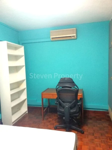 Common Room (HDB) for Rent in  106 Spottiswoode Park Road - Image 3