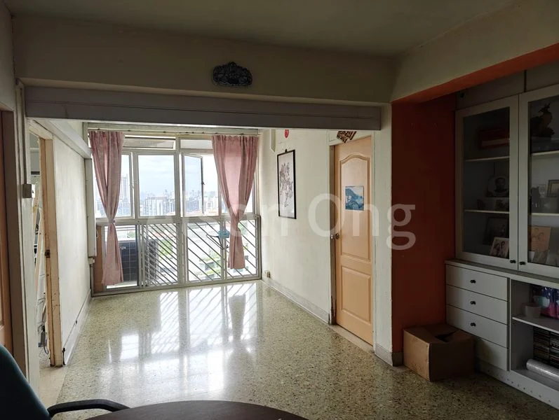 5 Room HDB for Sale in  21 Holland Drive - Image 5