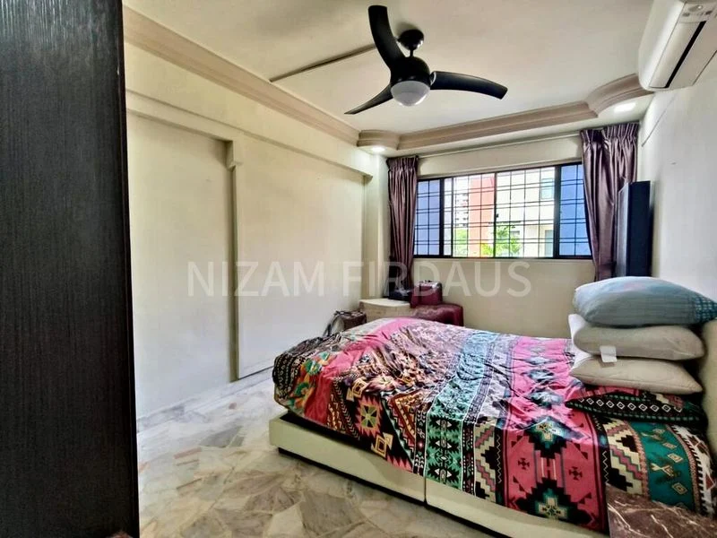 5 Room (5I) HDB for Sale in  149 Yishun Street 11 - Image 7
