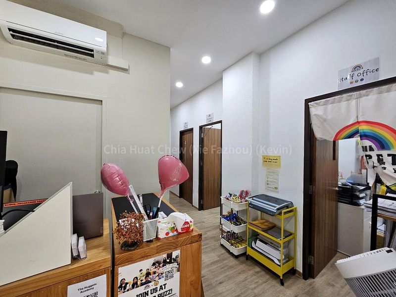Shop / Shophouse for Rent: 620 Hougang Avenue 8 - Image 4