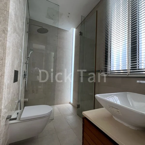 5 Bed Semi-Detached House (Landed) for Sale around Victoria Park Road - Image 7