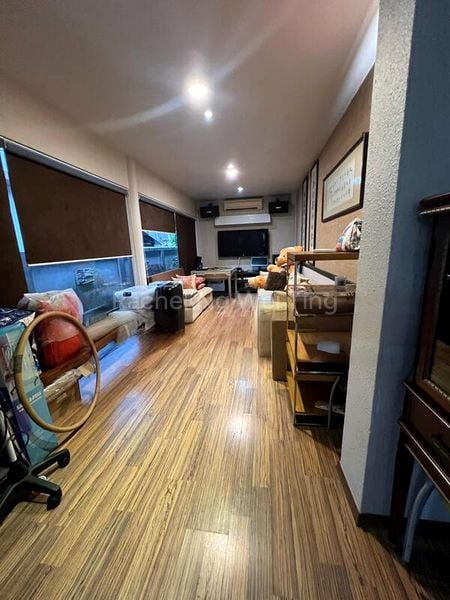 6 Bed Bungalow (Landed) for Sale around  Galistan Avenue - Image 2