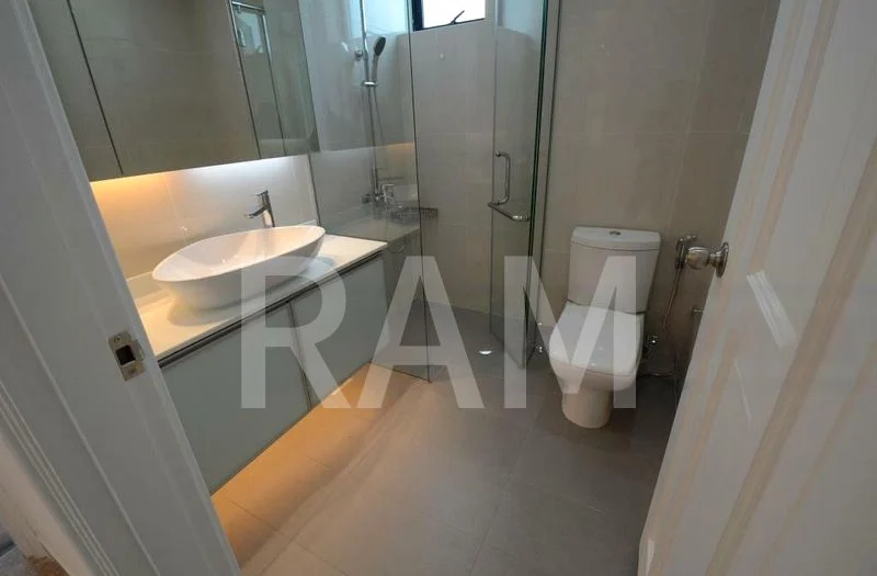 5 Bed Condo for Rent in Spring Grove - Image 2