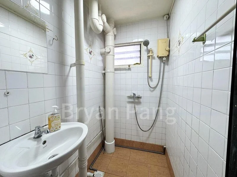 4 Room (4A) HDB for Rent in  37 Bedok South Avenue 2 - Image 10