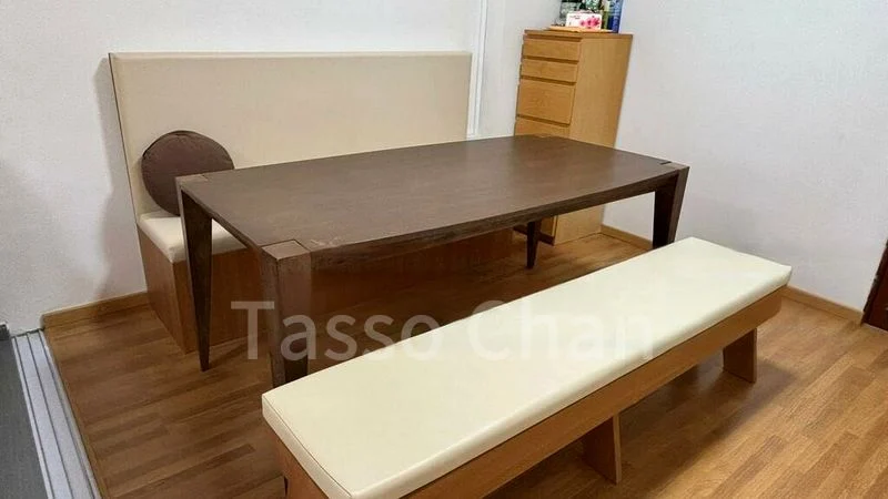 3 Room (3I) HDB for Rent in  170 Woodlands Street 11 - Image 2