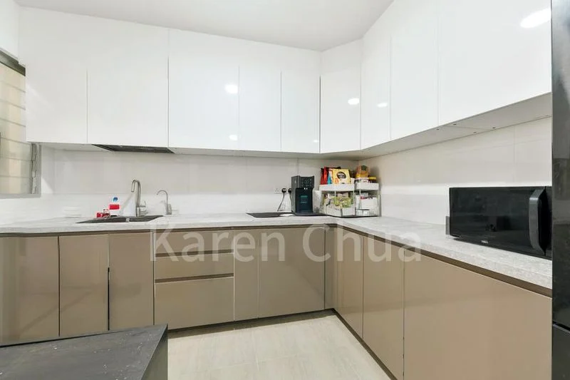 4 Room (4A) HDB for Sale in  429B Bedok North Road - Image 3