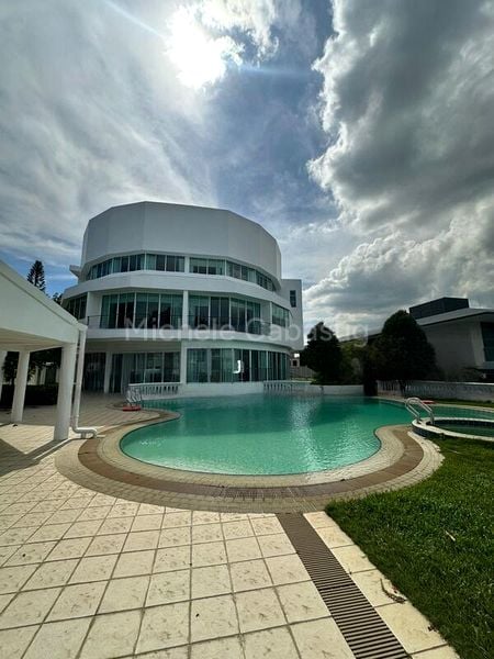 5 Bed Bungalow (Landed) for Rent in  Second Avenue - Image 2