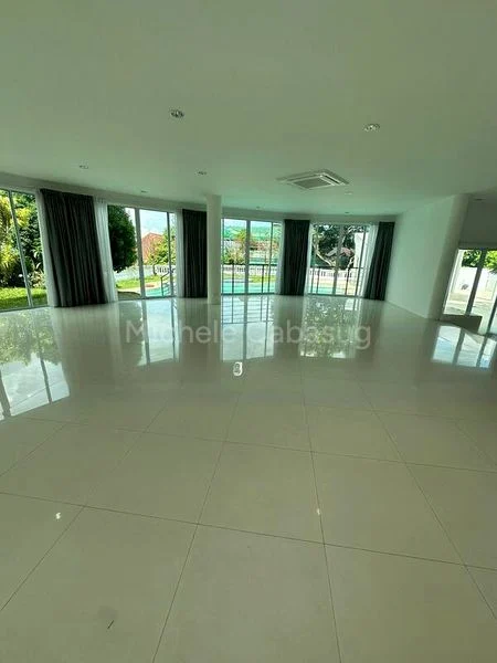5 Bed Bungalow (Landed) for Rent in  Second Avenue - Image 3