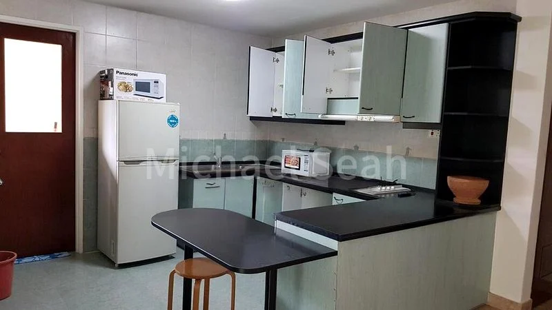 1 Bed Condo for Rent in  Estella Gardens - Image 4