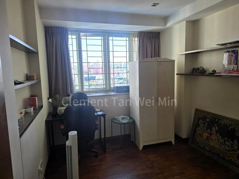 3 Bed Condo for Rent in  Queens - Image 6