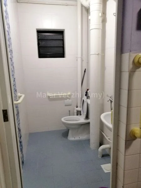 Common Room (HDB) for Rent in  306 Tampines Street 32 - Image 3