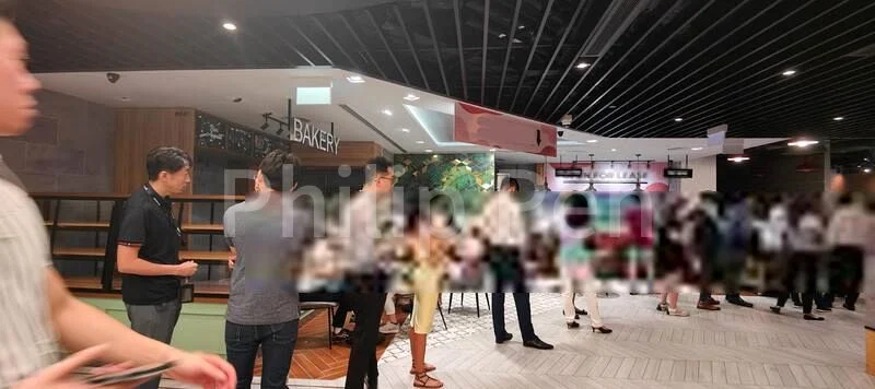 Food & Beverage for Rent: Super High Foot-Traffic, Lunch Crowd, Robinson Road - Image 2