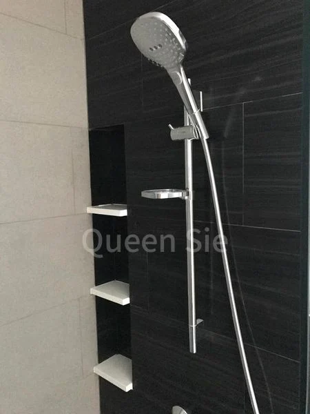 2 Bed Condo for Rent in  The Glades - Image 4