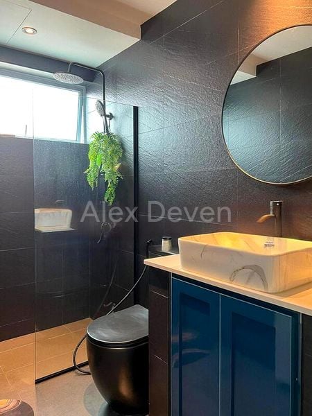 6 Bed Terraced House (Landed) for Sale in Watercove - Image 7