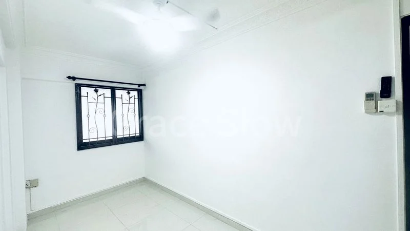 4 Room (4NG) HDB for Rent in  377 Clementi Avenue 5 - Image 5