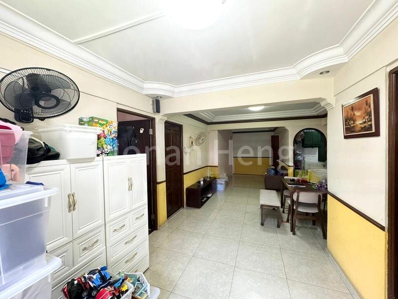 5 Room (5I) HDB for Sale in 14 Teck Whye Lane - Image 2