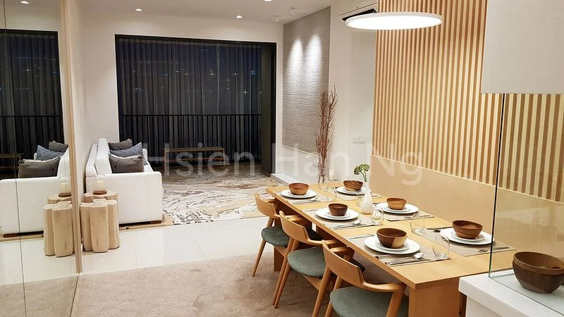 3 Bed Condo for Sale in  Treasure at Tampines - Image 2