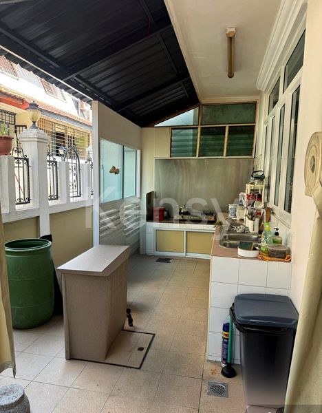 7+1 Bed Corner Terrace (Landed) for Sale in  Apollo Gardens - Image 4