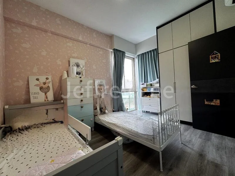 3 Bed Condo for Sale in  Palm Grove Condominium - Image 8