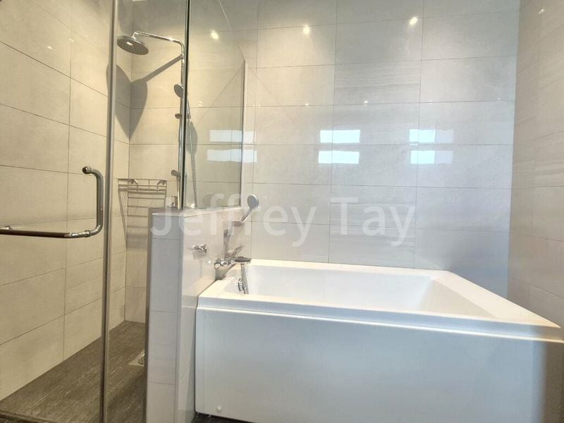 6 Bed Bungalow (Landed) for Rent in  One Tree Hill Collection - Image 13