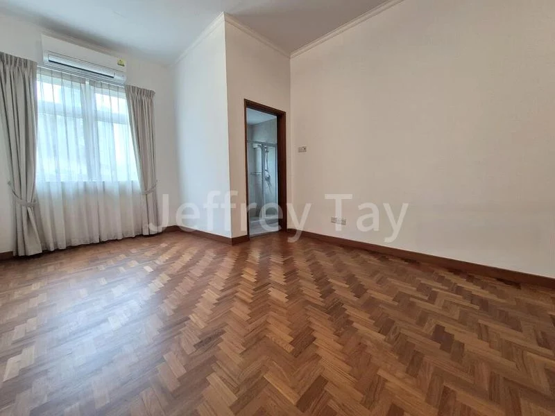 6 Bed Bungalow (Landed) for Rent in  One Tree Hill Collection - Image 10