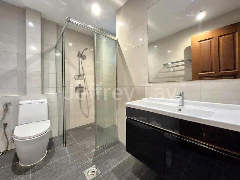 6 Bed Bungalow (Landed) for Rent in  One Tree Hill Collection - Image 14