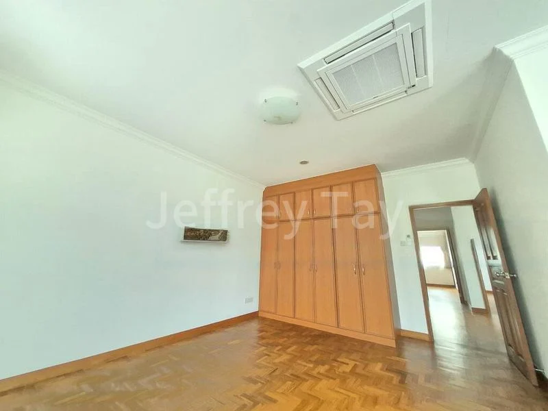 6 Bed Bungalow (Landed) for Rent in  One Tree Hill Collection - Image 6