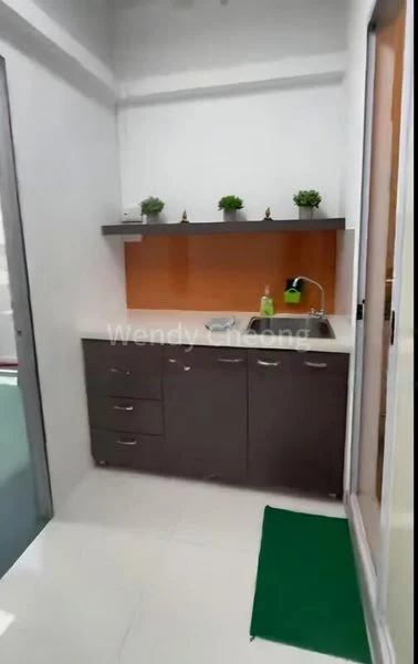 Light Industrial (B1) for Rent: Wcega Tower - Image 2