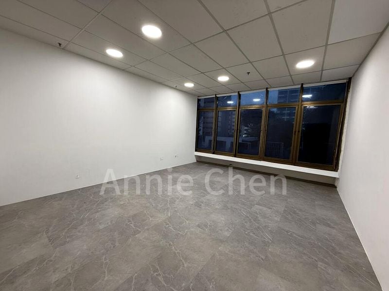 Light Industrial (B1) for Rent: Sindo Industrial Building - Image 6