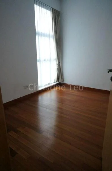 4 Bed Condo for Rent in Cairnhill Crest - Image 5