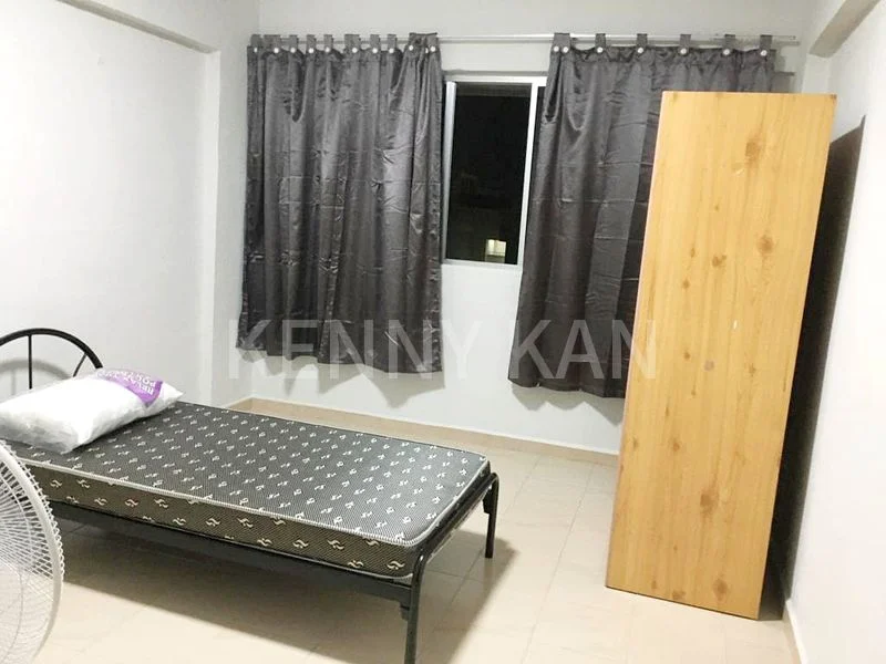 Common Room (HDB) for Rent in  286 Tampines Street 22 - Image 1