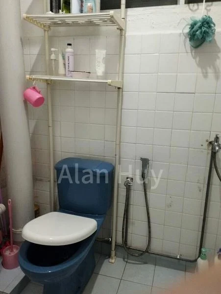 Room (HDB) for Rent in  231 Bukit Batok East Avenue 5 - Image 1