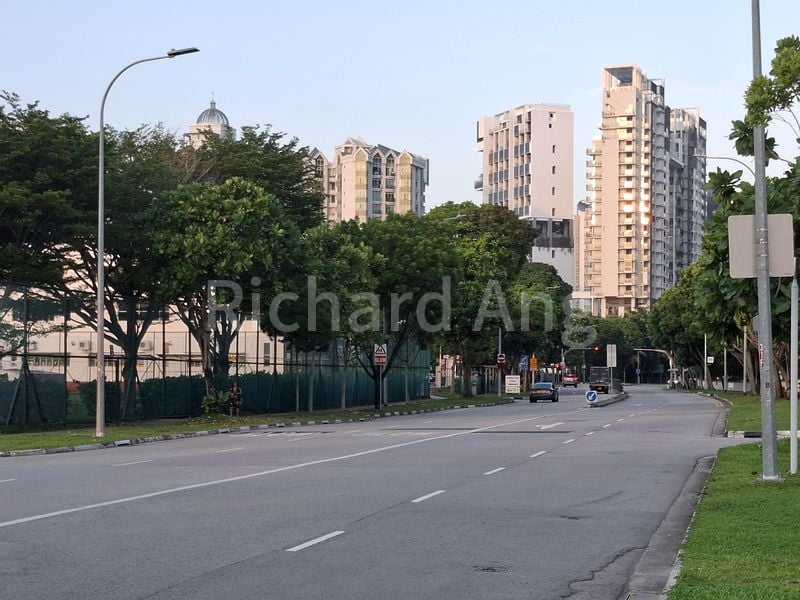 3 Bed Condo for Sale in Arina East Residences - Image 9