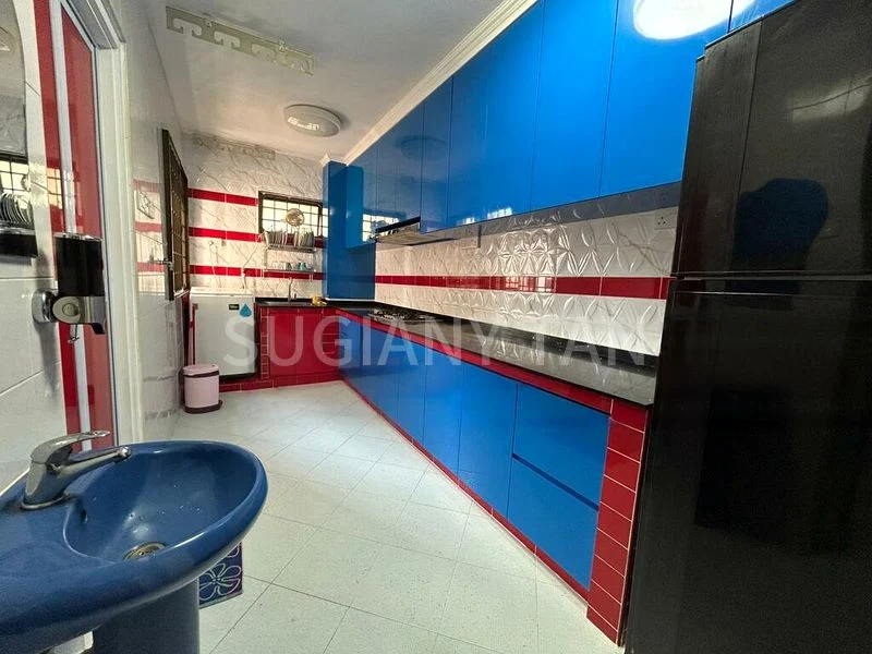 4 Room (4STD) HDB for Rent in 119C Kim Tian Road - Image 3