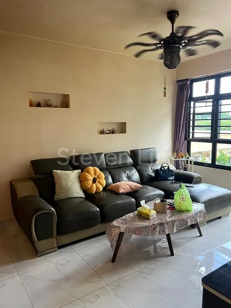 Common Room (HDB) for Rent in  472A Fernvale Street - Image 4