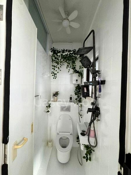 5 Bed Apartment (Condo) for Rent in  Cavenagh Gardens - Image 3