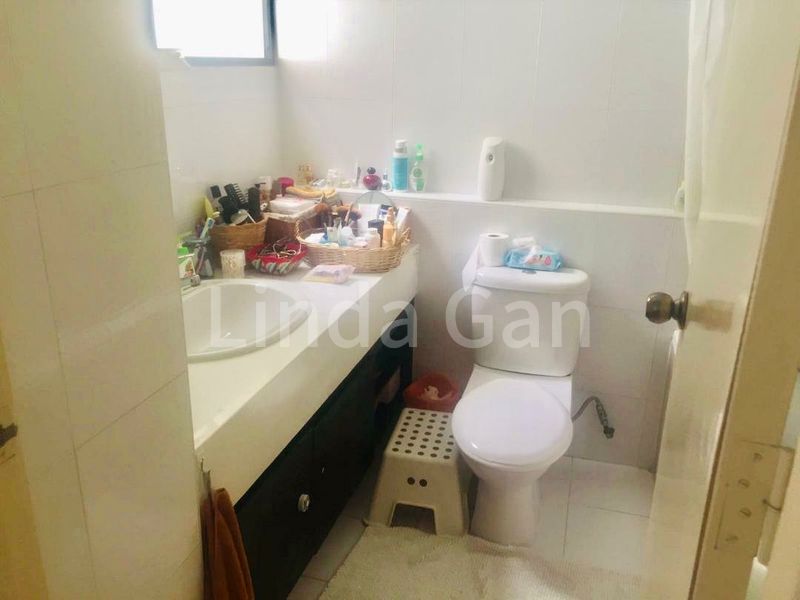 3 Bed Condo for Rent in  Pinewood Gardens - Image 11