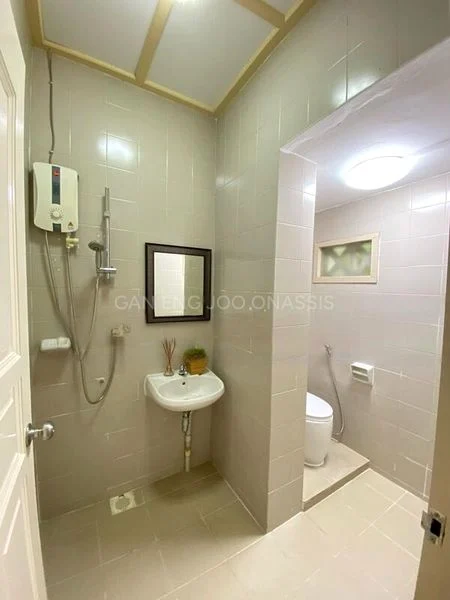 4 Bed Terraced House (Landed) for Rent in  McNair Towers - Image 5