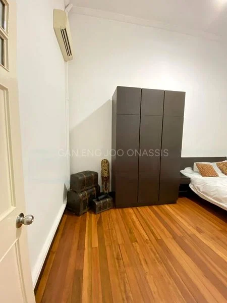 4 Bed Terraced House (Landed) for Rent in  McNair Towers - Image 13