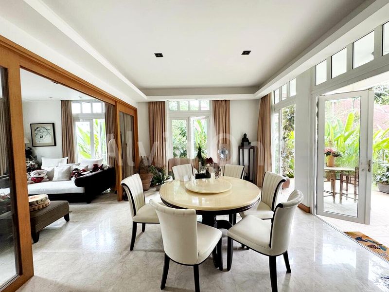 5 Bed Bungalow (Landed) for Sale in The Top Residence - Image 9