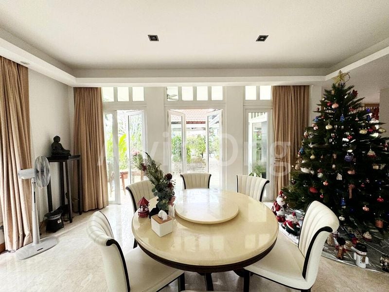 5 Bed Bungalow (Landed) for Sale in The Top Residence - Image 6