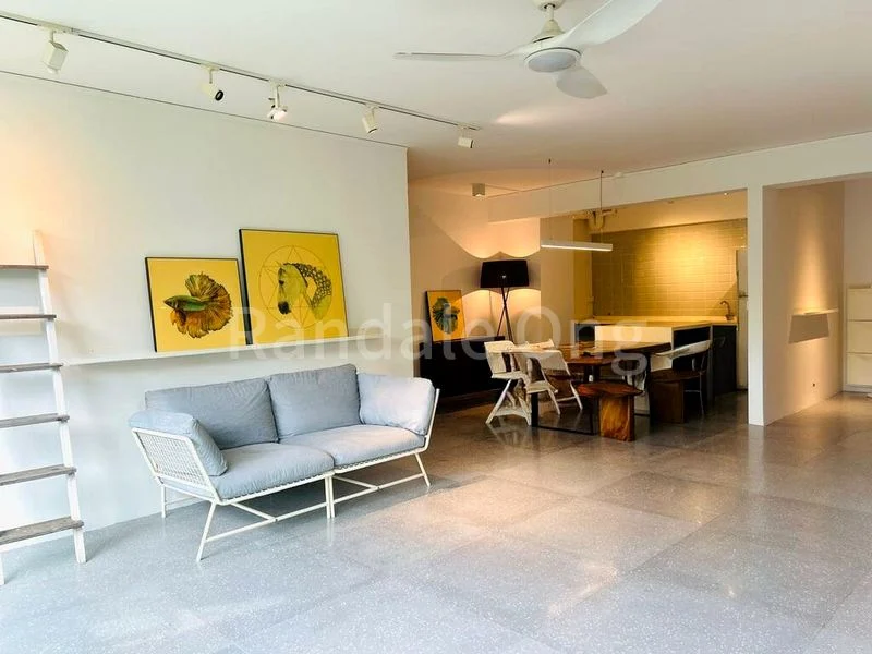 5 Room (5I) HDB for Rent in  473A Upper Serangoon Crescent - Image 2