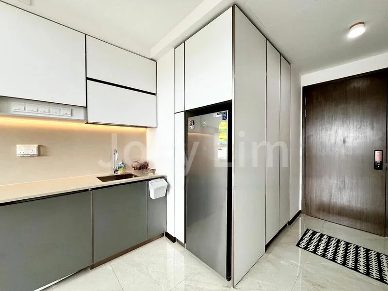 1 Bed Condo for Rent in  The Garden Residences - Image 5