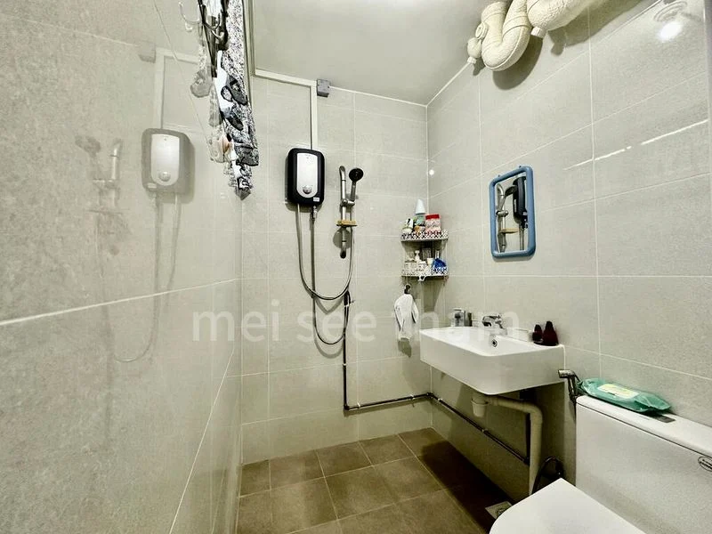 4 Room (4S) HDB for Sale in  142 Bishan Street 12 - Image 9