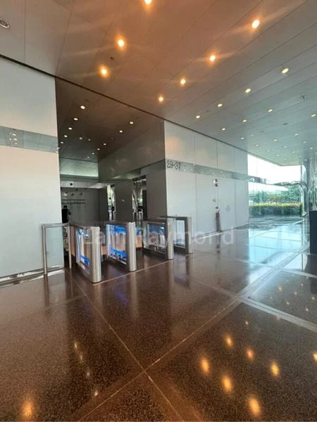 Office for Rent: Gateway East - Image 5