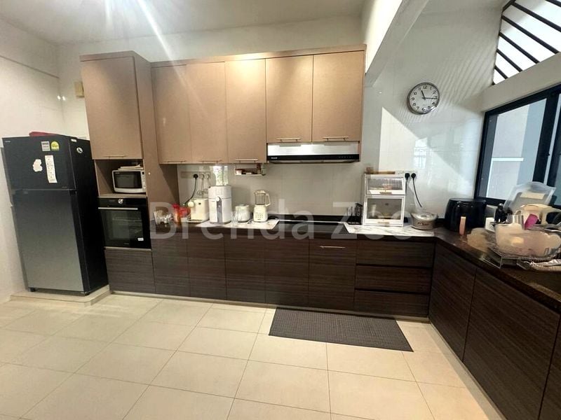 4 Bed Semi-Detached House (Landed) for Rent in Mount Sinai Lane - Image 11