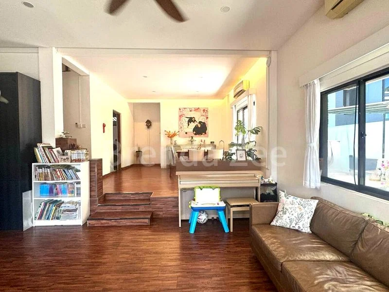 4 Bed Semi-Detached House (Landed) for Rent in Mount Sinai Lane - Image 15