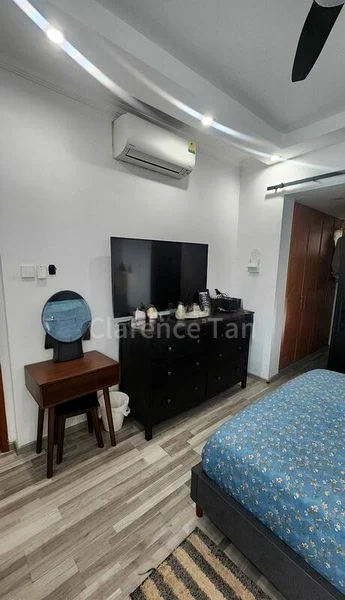 Master Room (Condo) for Rent in  Rivervale Crest - Image 5