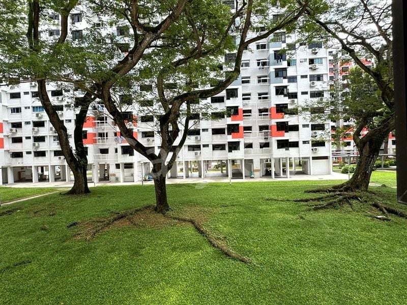 5 Room (5I) HDB for Sale in 120 Bedok North Street 2 - Image 11