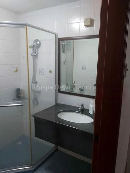 3 Bed Condo for Rent in  Rivervale Crest - Image 2